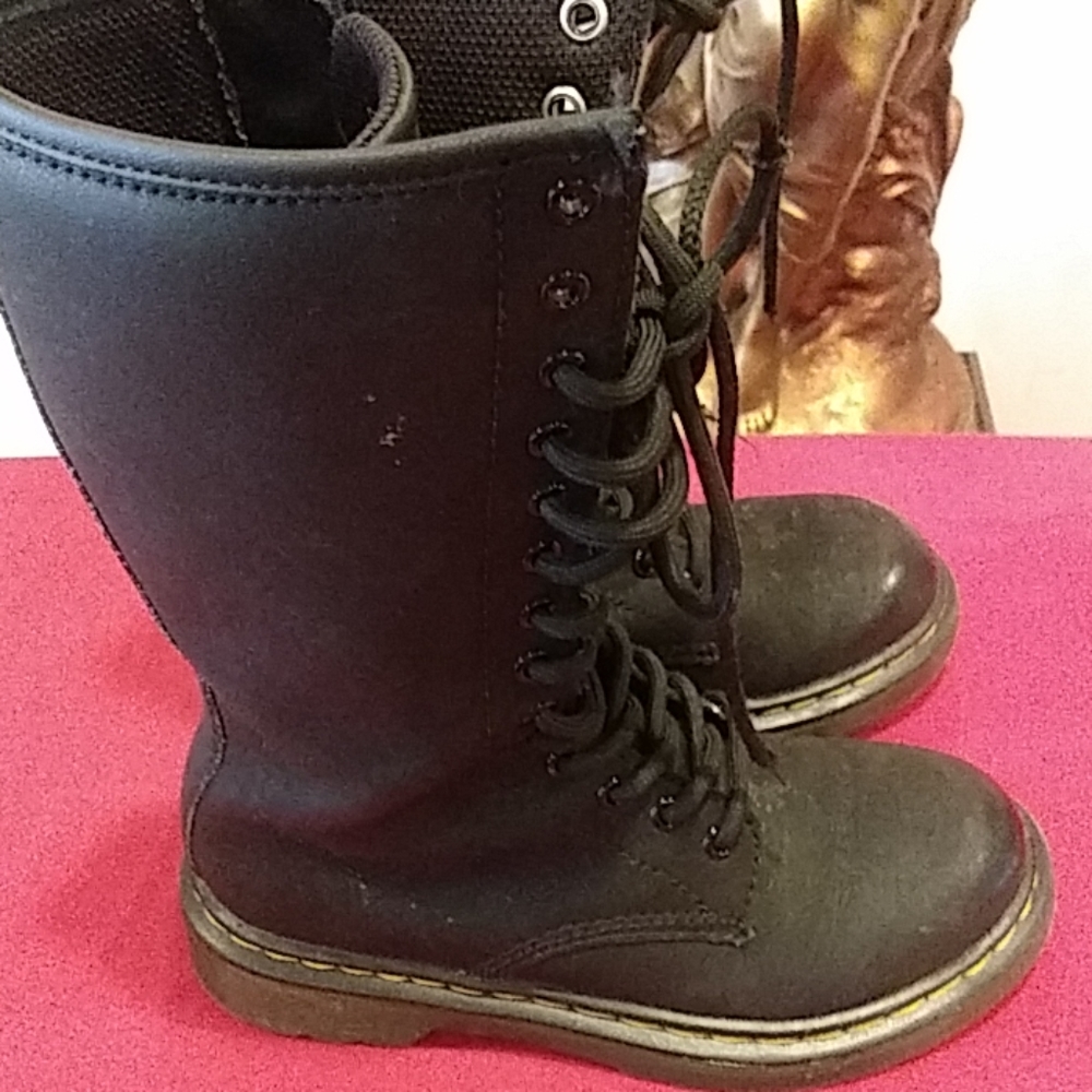 Little girl high top boots